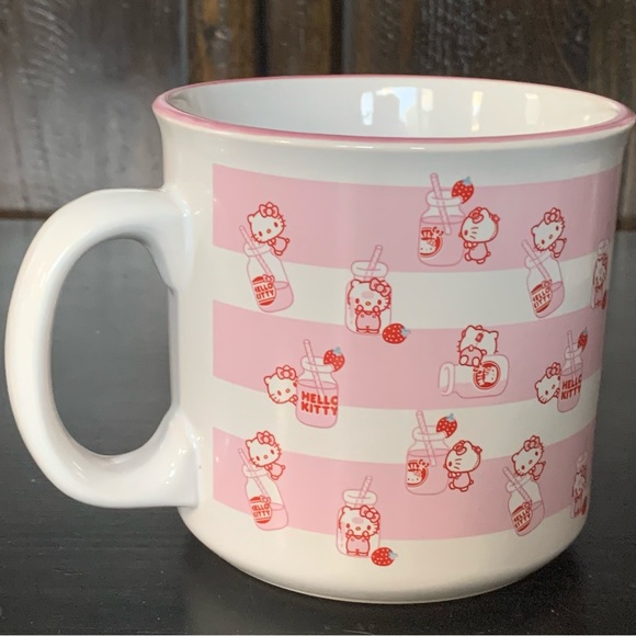 Hello Kitty Strawberry Milk Ceramic Mug - Picture 6 of 8